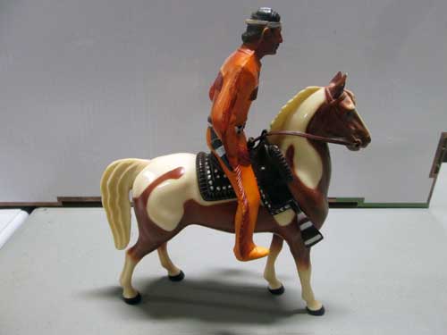 image of a 100 piece Hartland figure collection 2