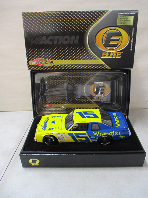 800 piece earnhardt and earnhardt jr. diecast collection image 7