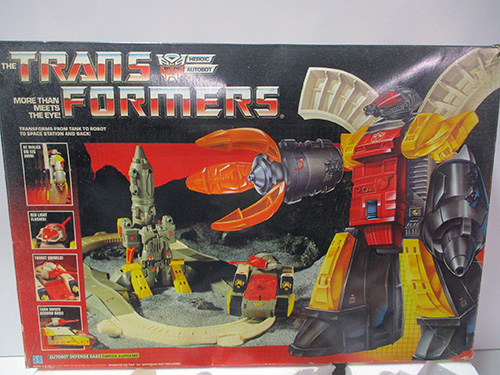 image of Transformers G1 Scorponok Action Figure with Box