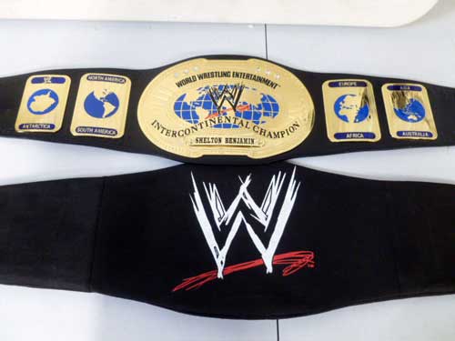 image of WWF and WWE championship belts 2