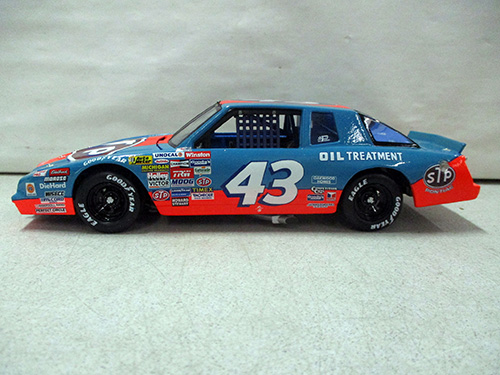 image of Richard Petty #43 Diecast NASCAR Model Car