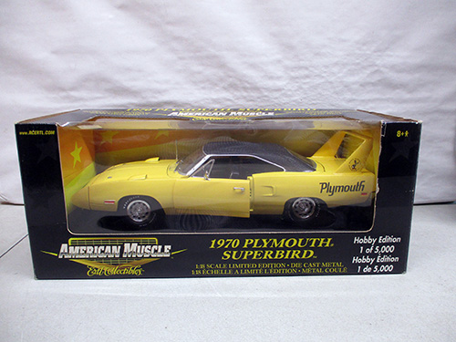 image of 1970 Plymouth Superbird Die-Cast Model Car