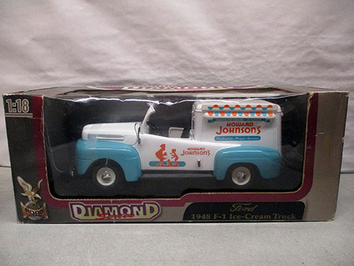 image of 1:18 Scale 1948 Ford F-1 Ice Cream Truck Model