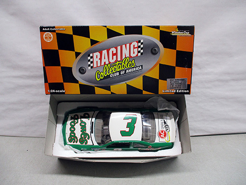 image of Dale Earnhardt Lowes Racing Collectibles 1:24 Scale Die-Cast Car