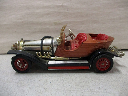 image of Corgi Chitty Chitty Bang Bang