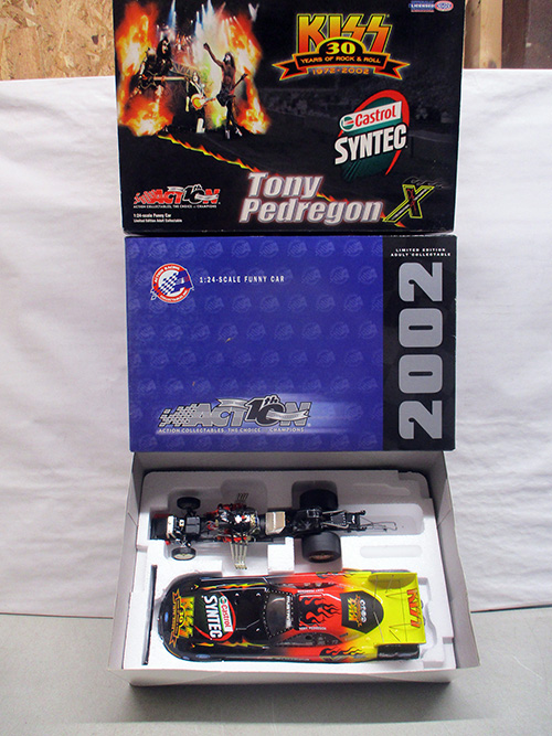 image of 2002 Tony Pedregon Castrol Syntec KISS Dragster Model