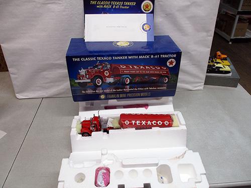 image of Franklin Mint The Classic Texaco Tanker by Phil Muth Collectibles