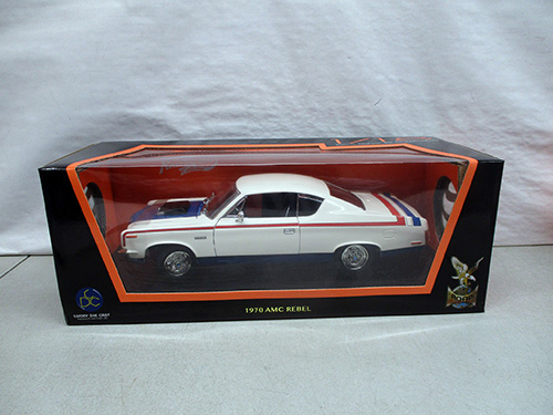 image of Road Signature 1970 AMC Rebel Diecast Model in Display Box