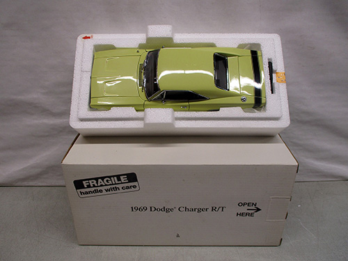 image of Danbury Mint 1969 Dodge Charger R/T Diecast Model in Box