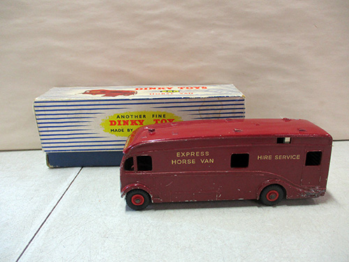 image of Dinky Toys Express Horse Van with Original Box