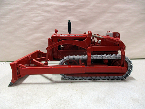image of International Diesel Bulldozer Diecast Model