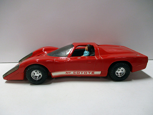 image of Hardcastle and McCormick Red Coyote Toy Car with Driver Figure