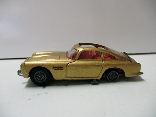 image of Corgi Toys Gold Aston Martin DB5 Die-Cast Model Car