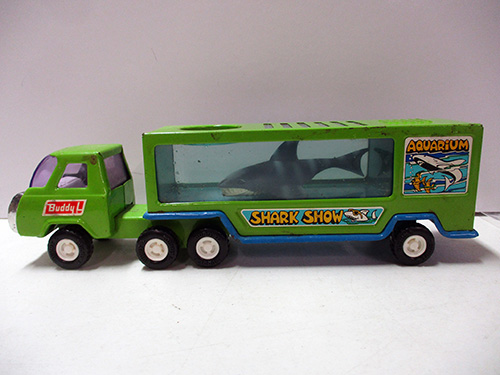 image of Buddy L Aquarium Shark Show Truck Toy