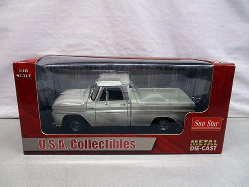 image of Sun Star 1:18 Scale Die-Cast Chevy Pickup Truck