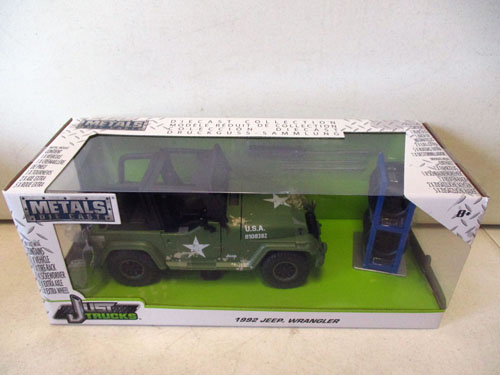 Diecast vehicles image 16