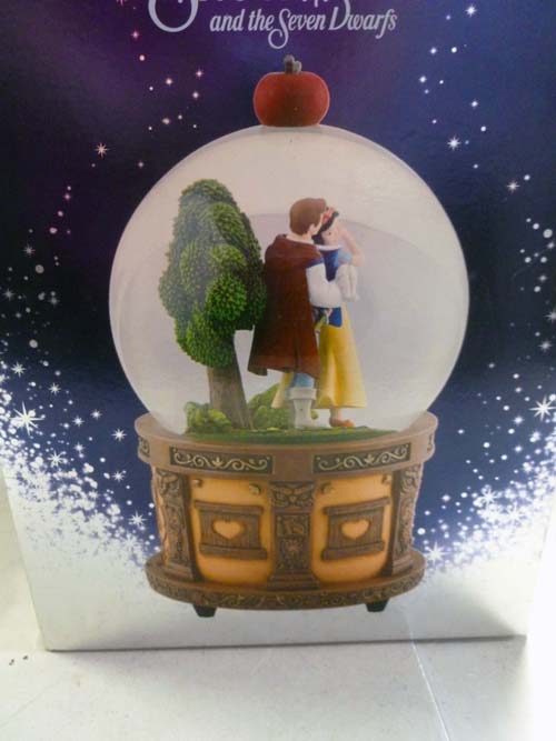 disney snowglobe collection image 3