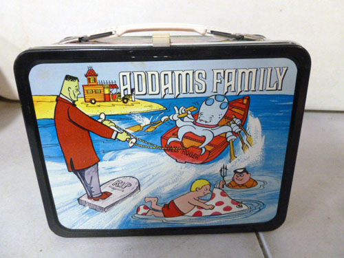 Metal lunchbox collection image 38
