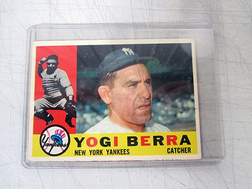 image of 1960 Topps Yogi Berra New York Yankees Baseball Card