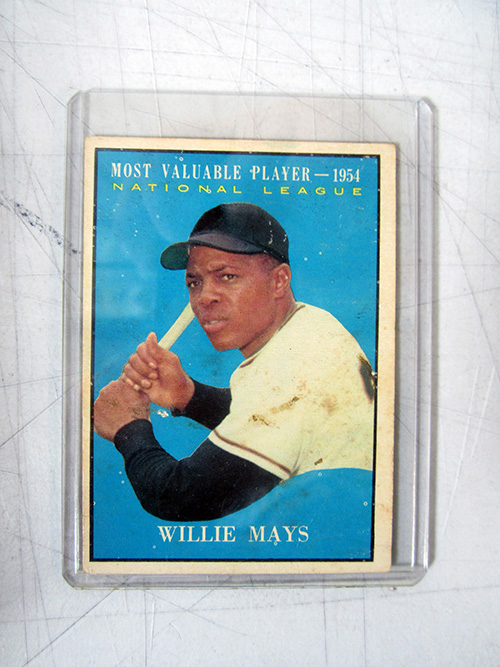 image of 1961 Topps Willie Mays MVP Baseball Card