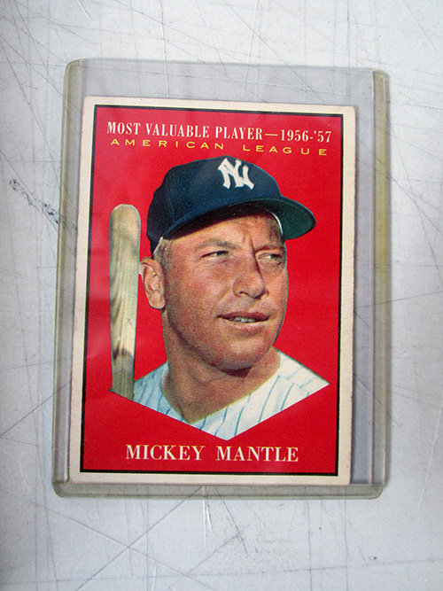 image of 1961 Topps Mickey Mantle 1956-57 MVP Baseball Card
