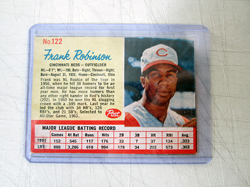 image of 1962 Post Cereal Frank Robinson Baseball Card #122