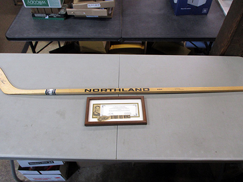 image of Gordie Howe autographed Northland Wooden Hockey Stick with Plaque