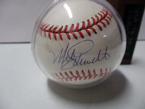 image of Mike Schmidt Baseball with Signature in Display Case