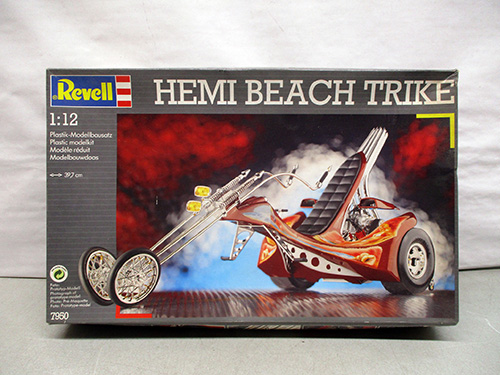 image of Revell 1:12 Hemi Beach Trike Model Kit