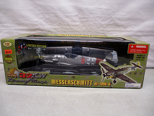 image of 1:32 Scale Messerschmitt BF-109G-6 Diecast Model