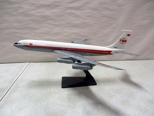 image of TWA Airlines Boeing 707 Diecast Model