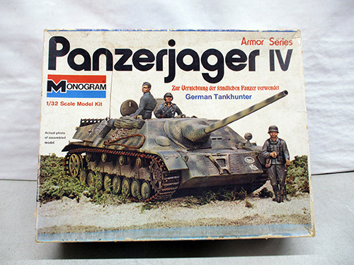 image of Monogram Panzerjager IV 1/32 Scale Model Kit