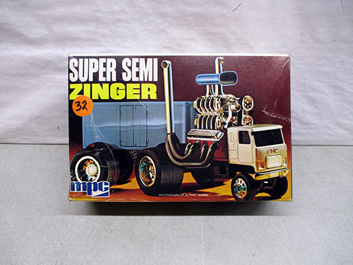image of MPC Super Semi Zinger Model Kit in Original Box