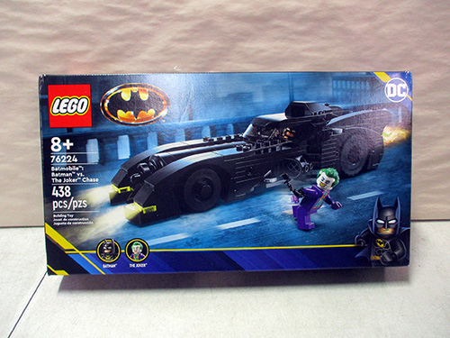 image of LEGO 76224 Batmobile Batman vs. The Joker Chase Set
