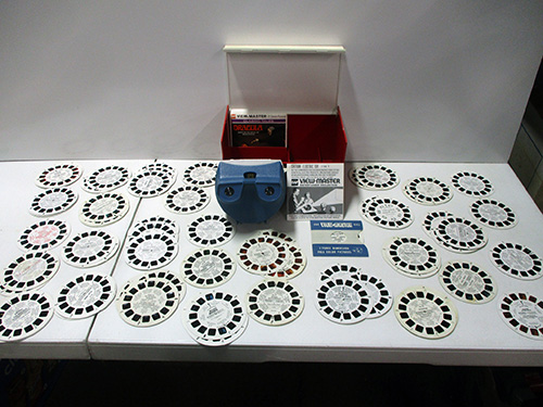 image of View-Master Viewer and Reel Collection