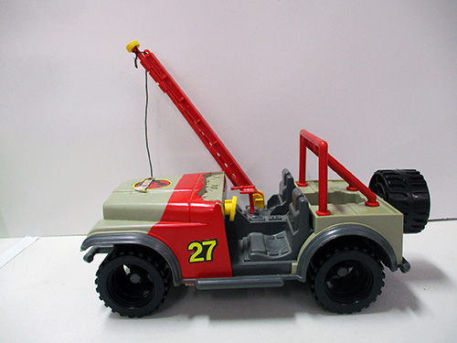 image of Jurassic Park Catcher Jeep with Tow Hook and Spare Tire