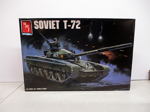 image of AMT Soviet T-72 Tank Model Kit