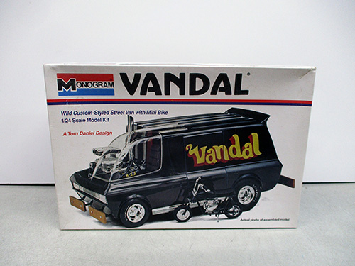 image of Monogram Vandal 1:24 Scale Model Kit