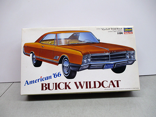 image of American '66 Buick Wildcat 1/24 Plastic Model Kit