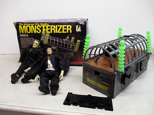 image of Universal City Studios Monsterizer With Figures