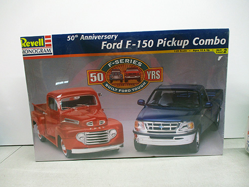 image of Revell Monogram Ford F-150 Pickup Combo Model Kit