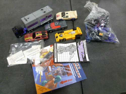 image of transformers G1 collectible 18