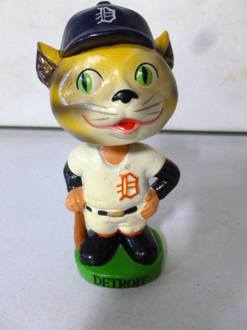 vintage bobblehead nodder collection image 7