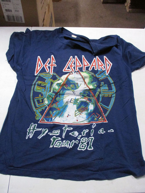 Vintage concert t-shirts image 10