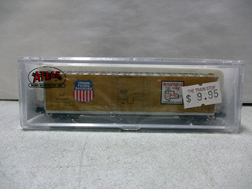 z-scale model trains image 9